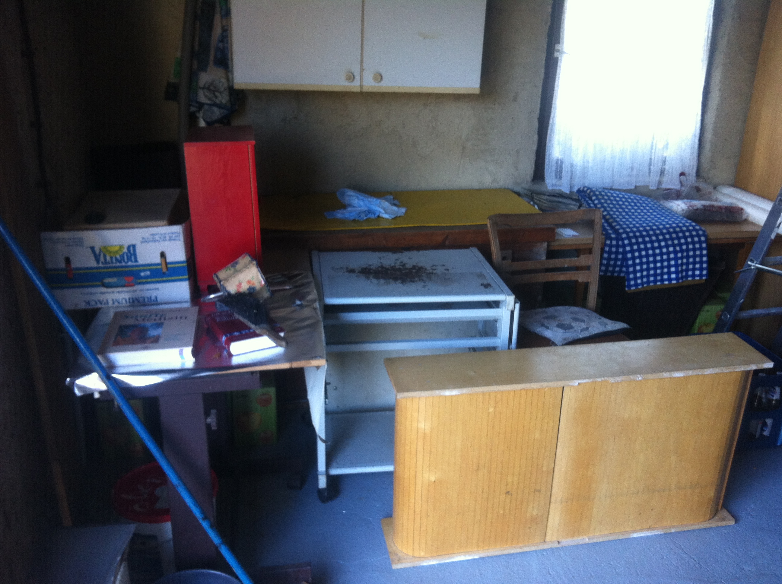 diverse kleine Tische